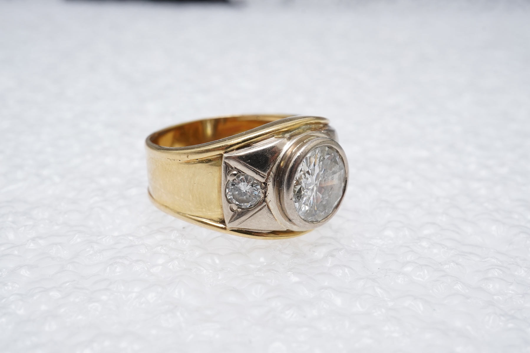 A diamond dress ring